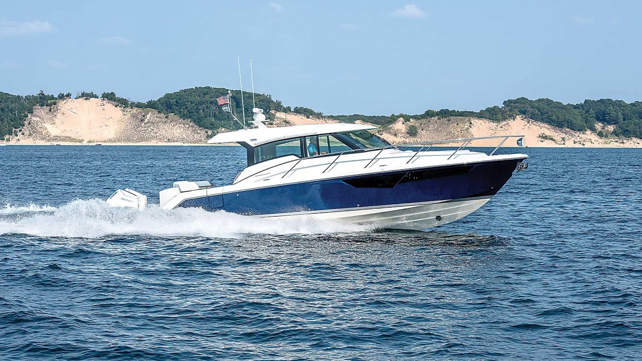 2025 Tiara Yachts 43 LE